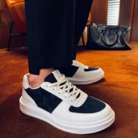 Louis vuitton sneakers – Replica