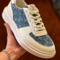 Louis vuitton sneakers – Replica