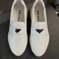 Prada – Replica