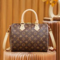 LV Speedy 25 – Replica