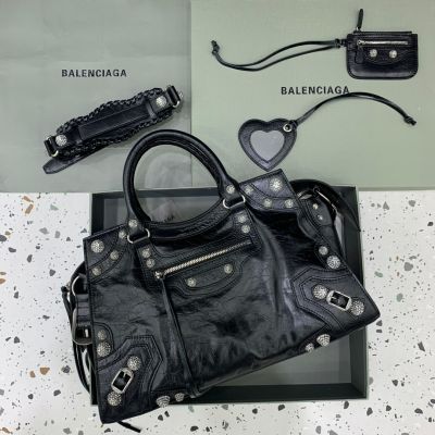 Balenciaga Neo Cagole – Replica