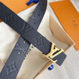 Louis Vuitton – Replica