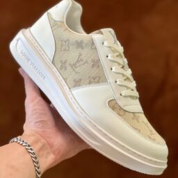 LV Beverly Hills Sneaker – Replica