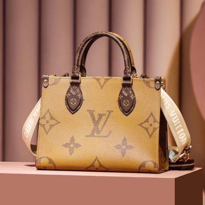 LV onthego Bag – Replica