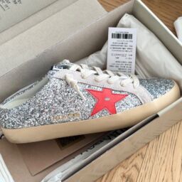 Super-Star Sabots in silver glitter with red leather star – Replica