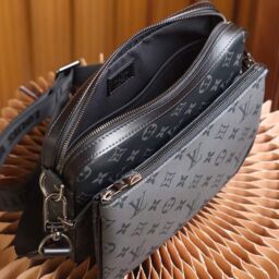 LV Trio Bag – Replica