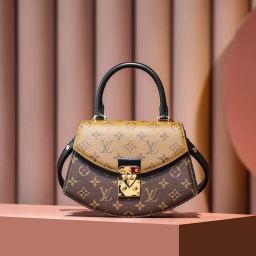 LV Tilsitt Bag – Replica