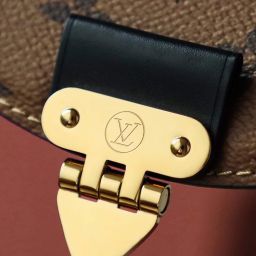 LV Tilsitt Bag – Replica