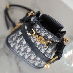 Small C’est Dior Bag – Replica