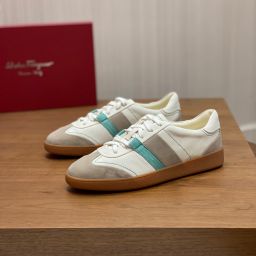 Ferragamo Sneakers – Replica