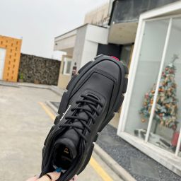 Prada Sneakers – Replica