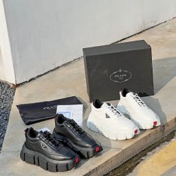 Prada Sneakers – Replica