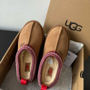 UGG -Replica